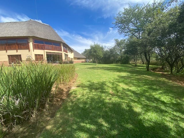 4 Bedroom Property for Sale in Boschenvaal River Front Lodges Free State